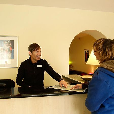 Acama Hotel & Hostel Schoeneberg ベルリン エクステリア 写真
