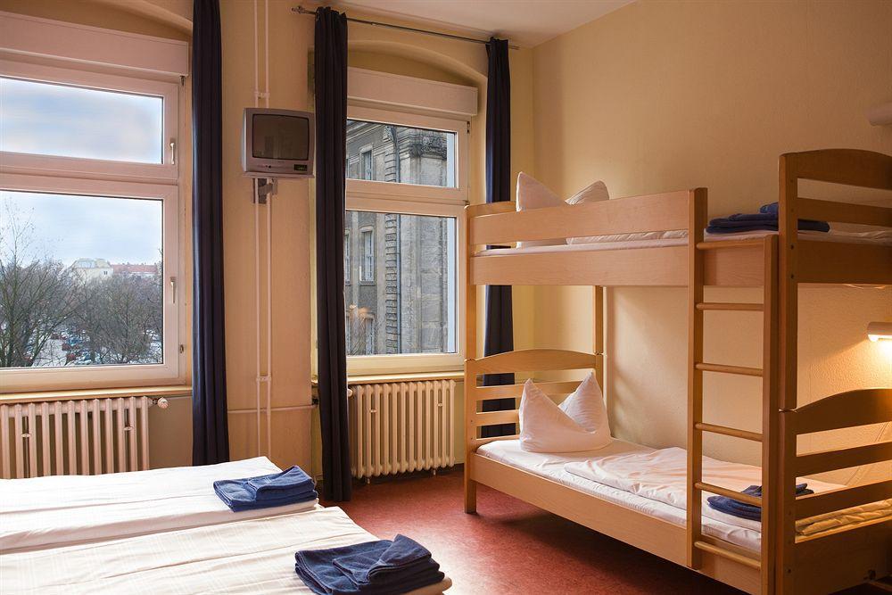 Acama Hotel & Hostel Schoeneberg ベルリン エクステリア 写真