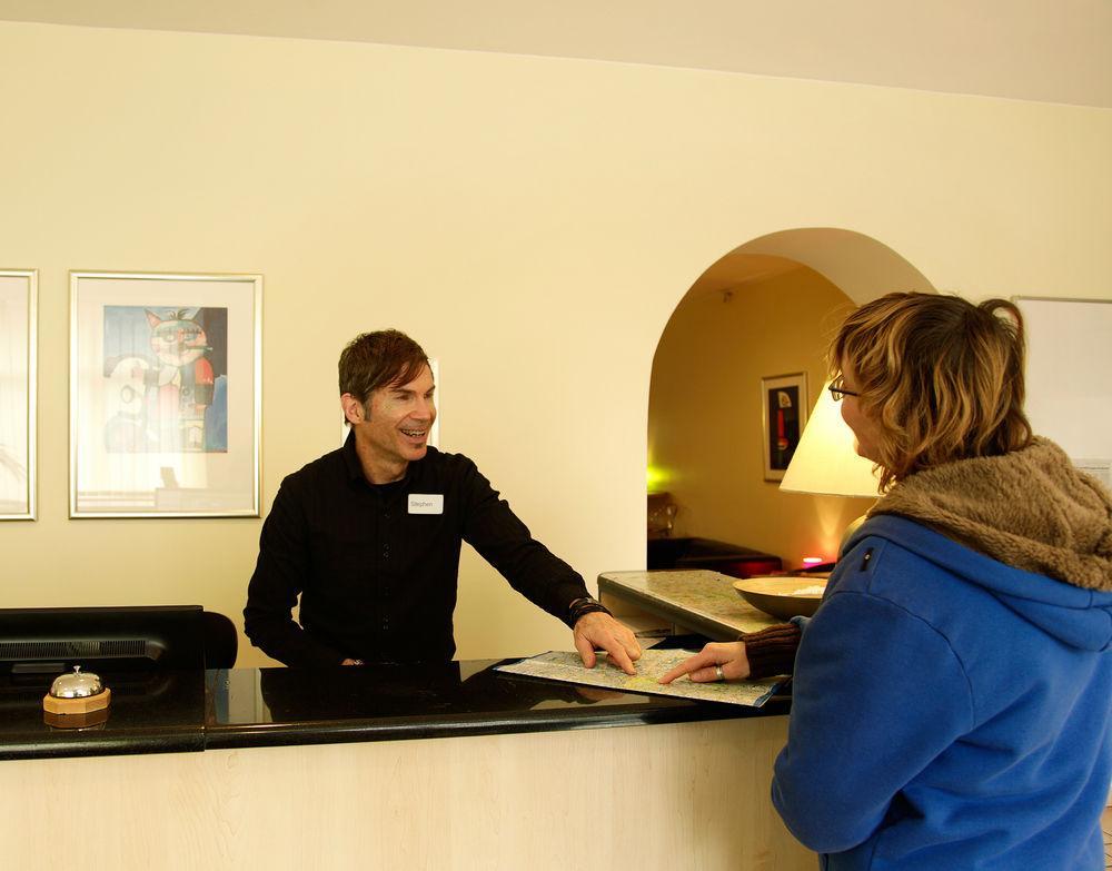 Acama Hotel & Hostel Schoeneberg ベルリン エクステリア 写真